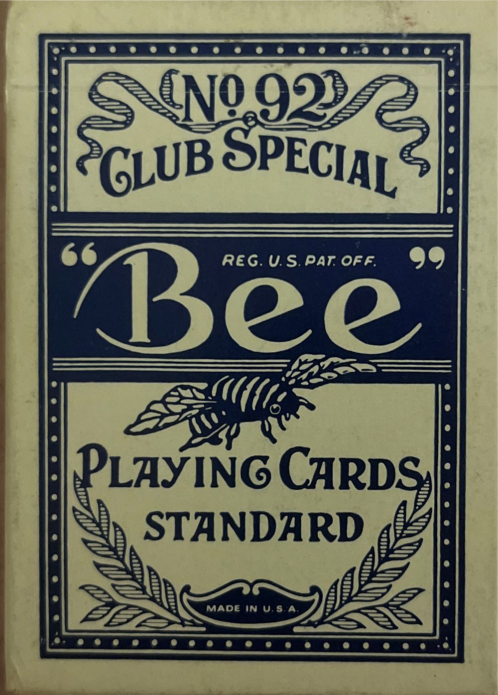 Harrahs Reno And Lake Tahoe Casino Red Bee  board game collectible - Main Image 2