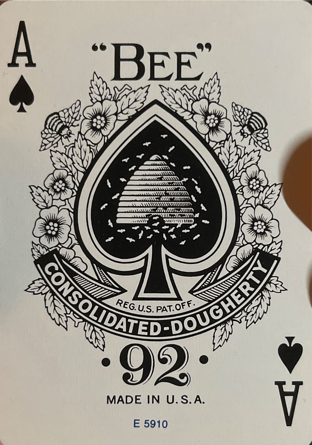 Harrahs Reno And Lake Tahoe Casino Red Bee  board game collectible - Main Image 3