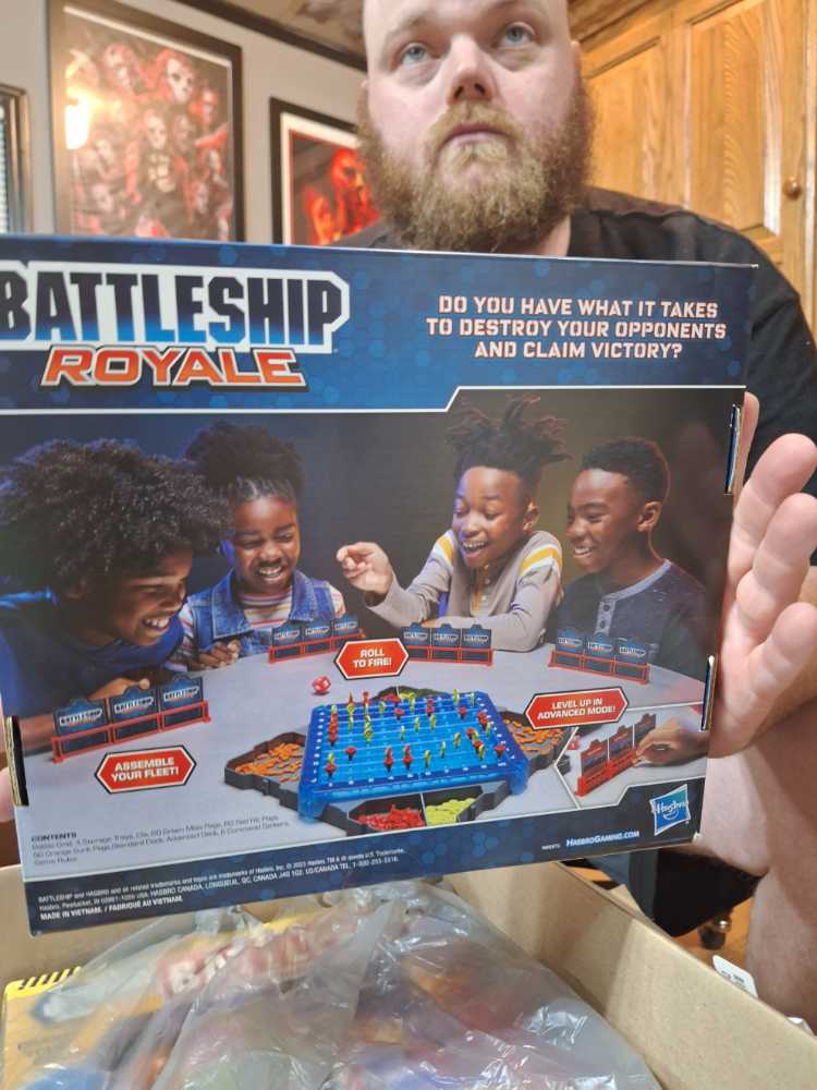 Battleship: Royale  (6) board game collectible [Barcode 195166224398] - Main Image 2