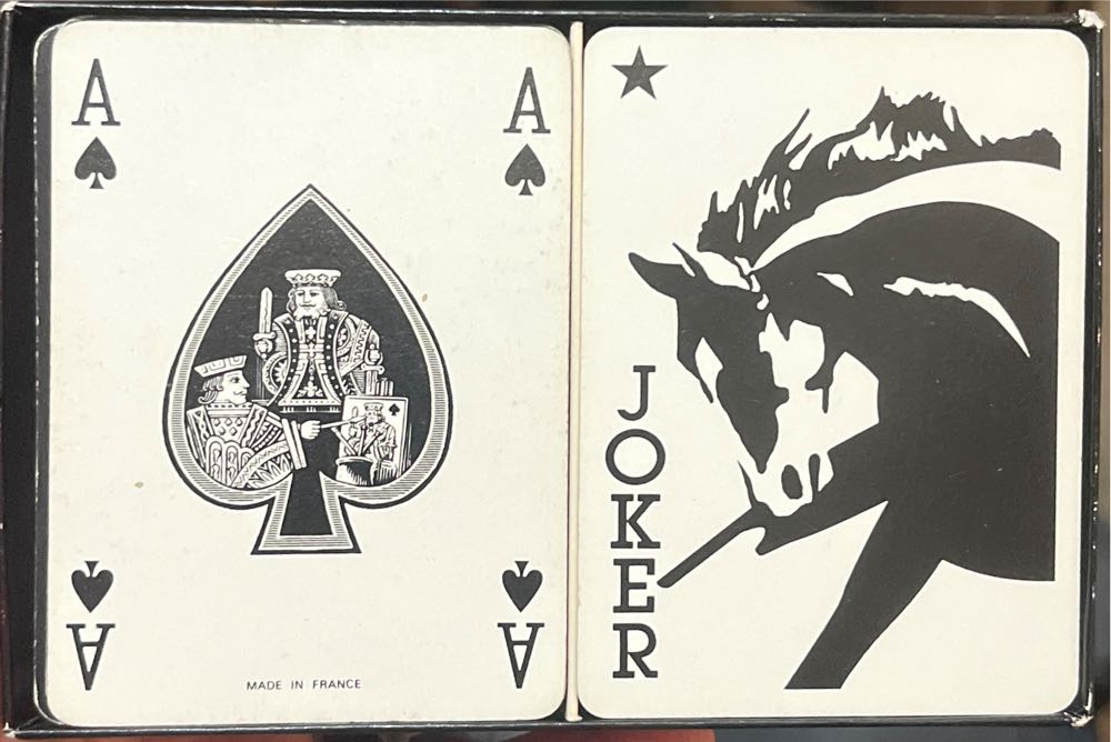 Marlboro Wild West Playing Cards Cigerettes  board game collectible - Main Image 3