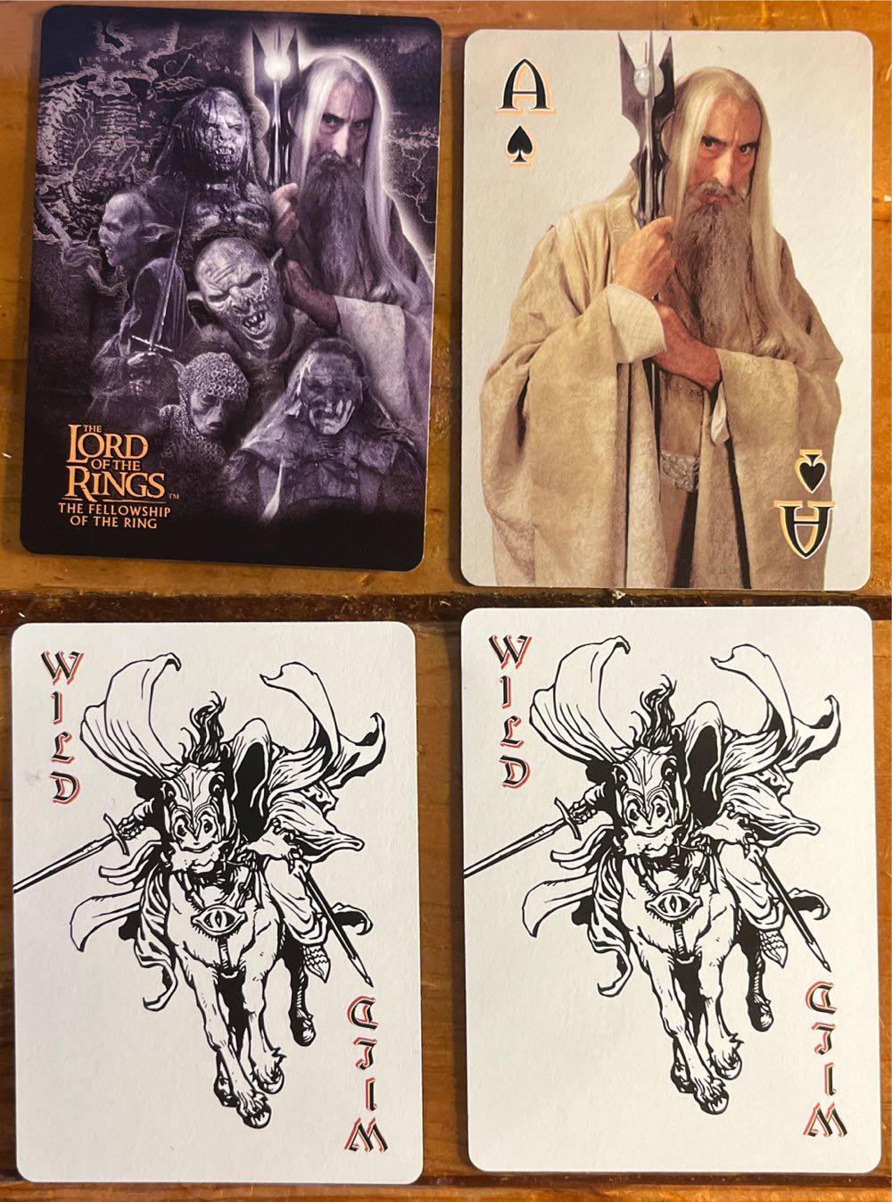 Lord Of The Rings Fellowship Of The Ring. Bicycle  board game collectible [Barcode 073854006955] - Main Image 3