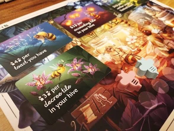 Honey Buzz: Fall Flavors  (1-4) board game collectible [Barcode 787790030188] - Main Image 4