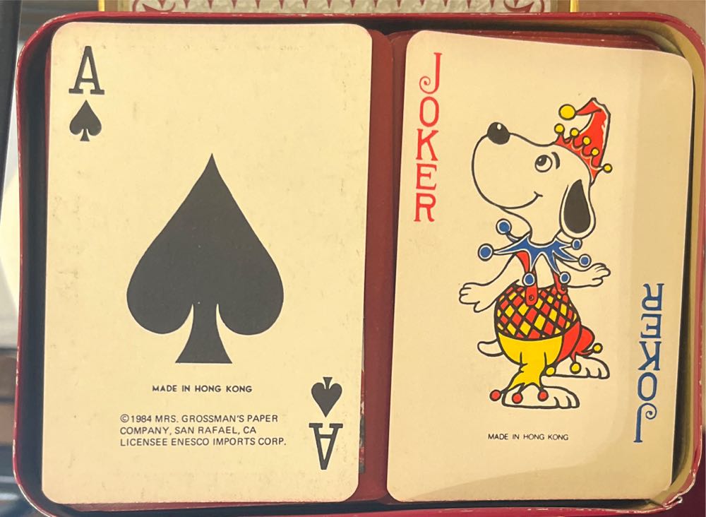 Merry Christmas Santa And Kids Red Tin  board game collectible - Main Image 2