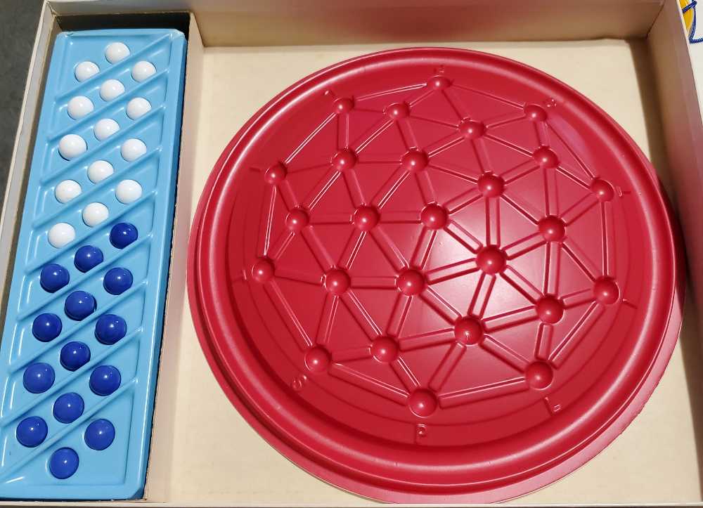 Split  (2) board game collectible - Main Image 2