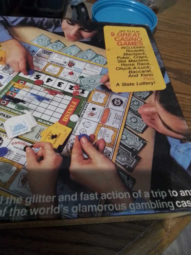 Hot Streak!  (2-6) board game collectible - Main Image 2