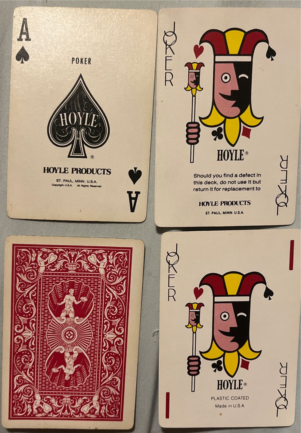 Hoyle Poker Playing Cards Red  board game collectible - Main Image 3