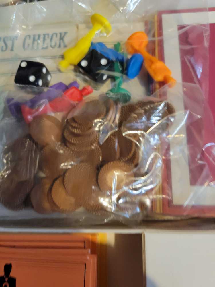 Turning-the-tables  (2-6) board game collectible - Main Image 3