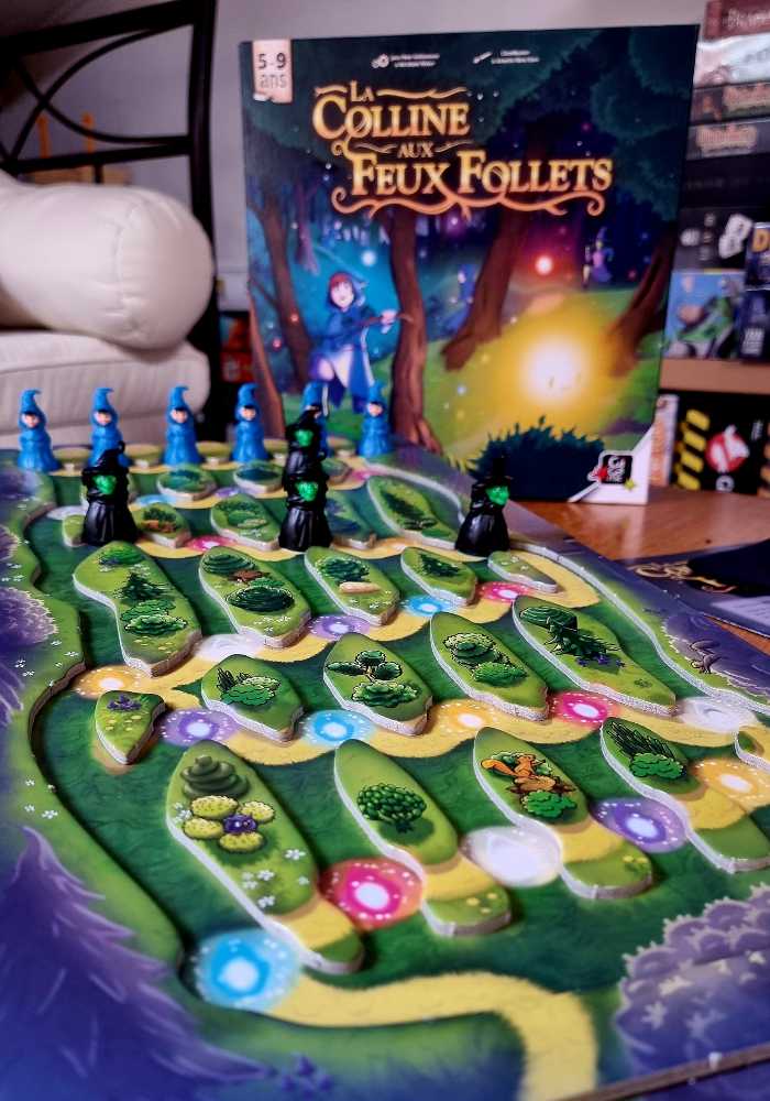 La Coline Aux Feux Follets  (1 À 4) board game collectible [Barcode 3421272167210] - Main Image 2