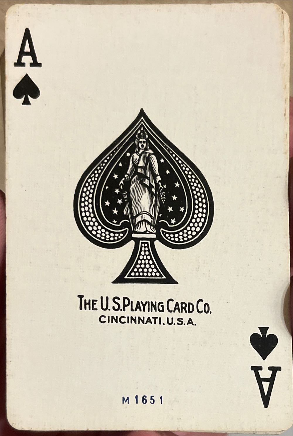 Congress 480 Pinochle Red  board game collectible - Main Image 3
