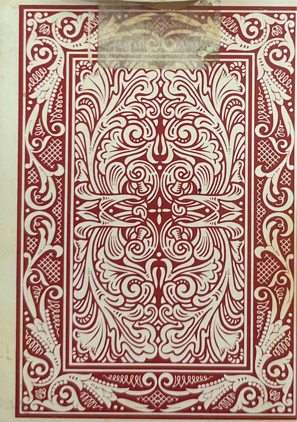 Maverick Poker Playing Vintage Cards Hoyle Red  board game collectible [Barcode 041187012240] - Main Image 2