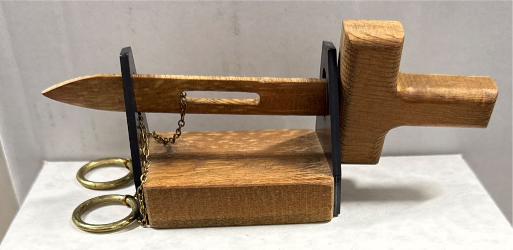 Sword In The Stone: Puzzle  (1) board game collectible - Main Image 2