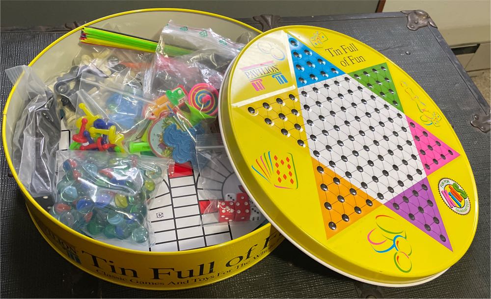 Tin Full of Fun  board game collectible - Main Image 2