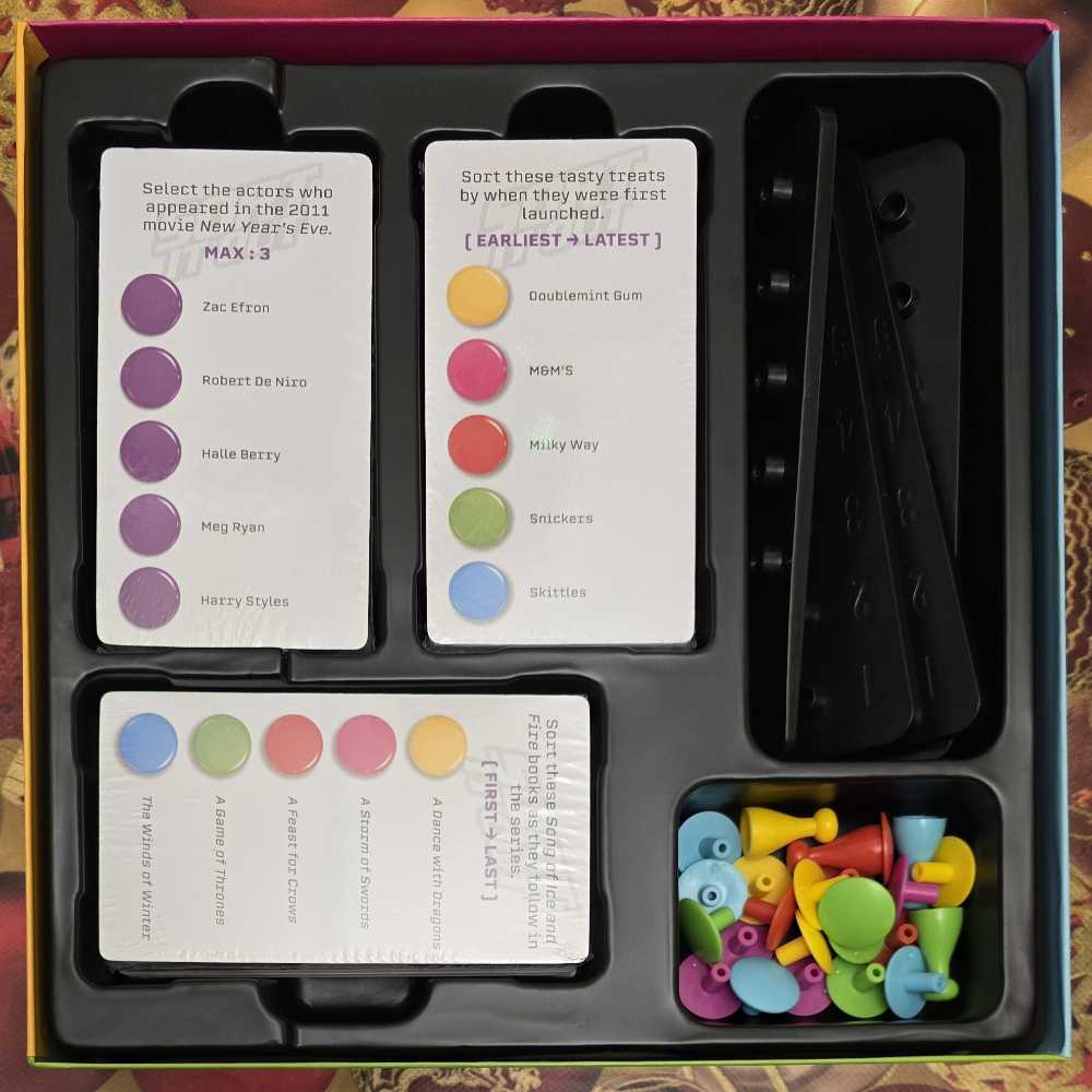 Sort It Out  (2-4) board game collectible [Barcode 5056015000820] - Main Image 4