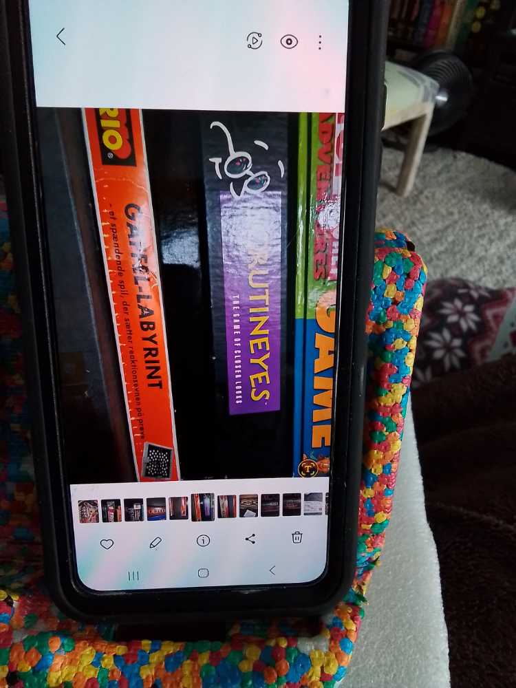 Strawberry Shortcake Berry Besties Bakeoff Card Game 