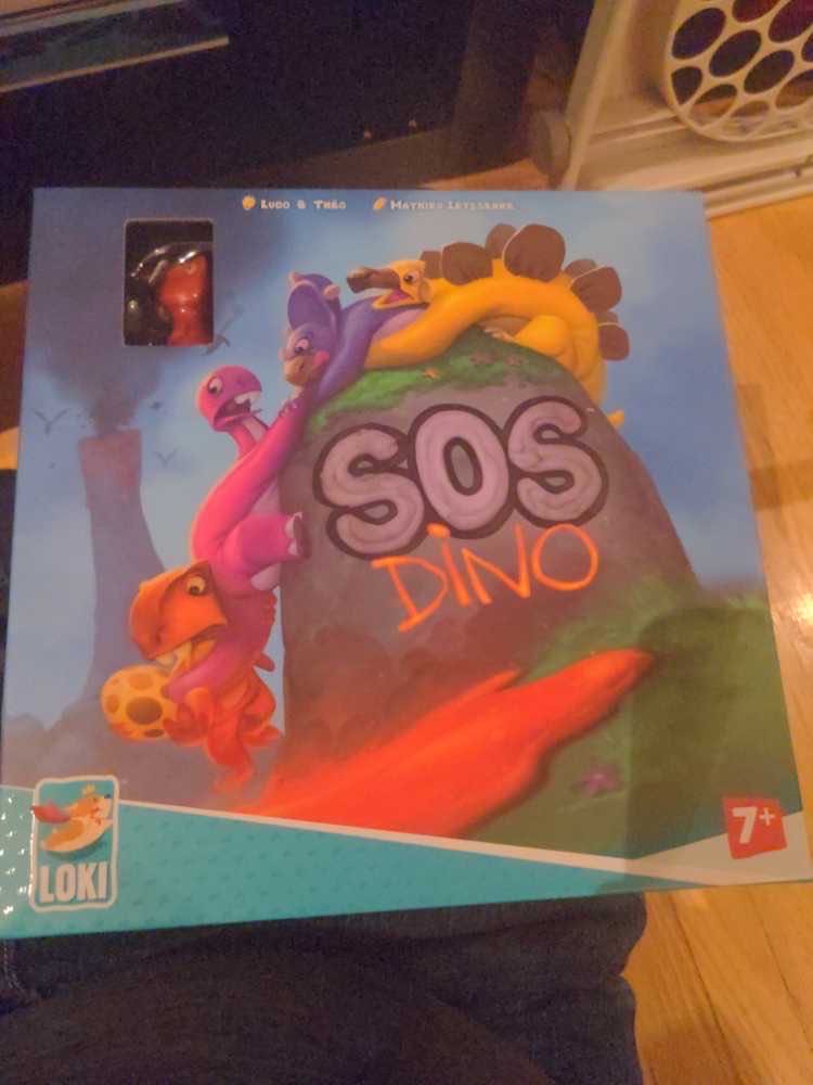 SOS Dino