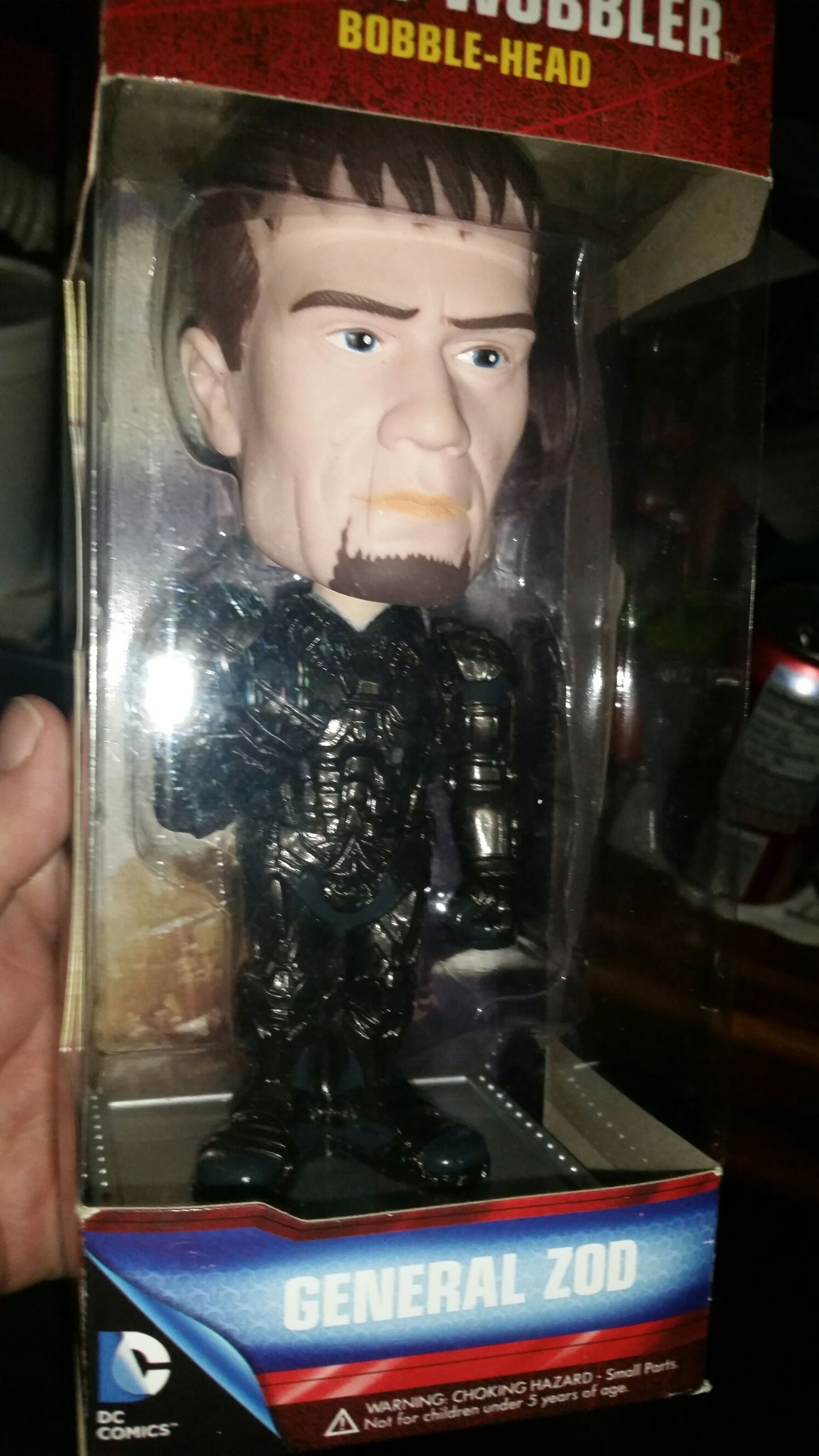 General Zod  bobblehead collectible [Barcode 11247364] - Main Image 1