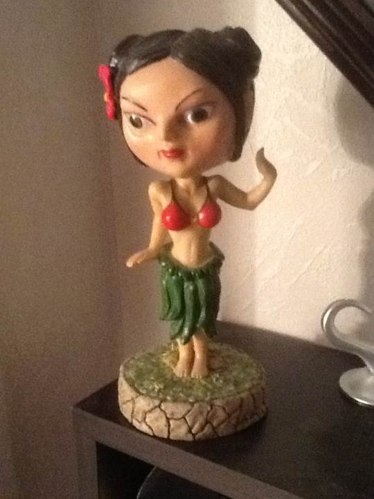 Hula Girl Vintage  bobblehead collectible - Main Image 1