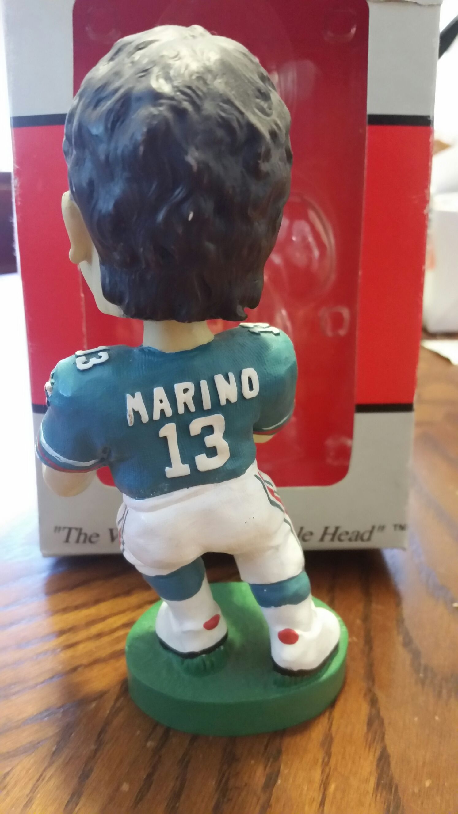 Dan Marino  bobblehead collectible [Barcode 793388300045] - Main Image 2