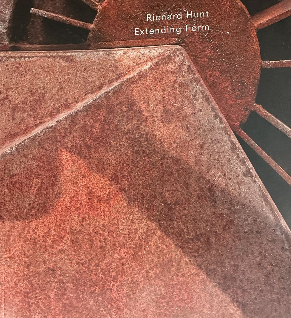 Richard Hunt: Extending Form