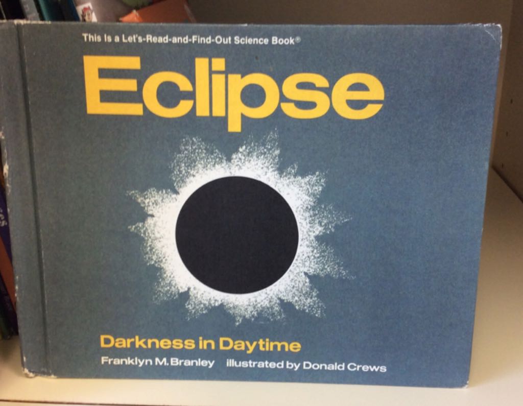 Eclipse - Meyer book collectible - Main Image 1
