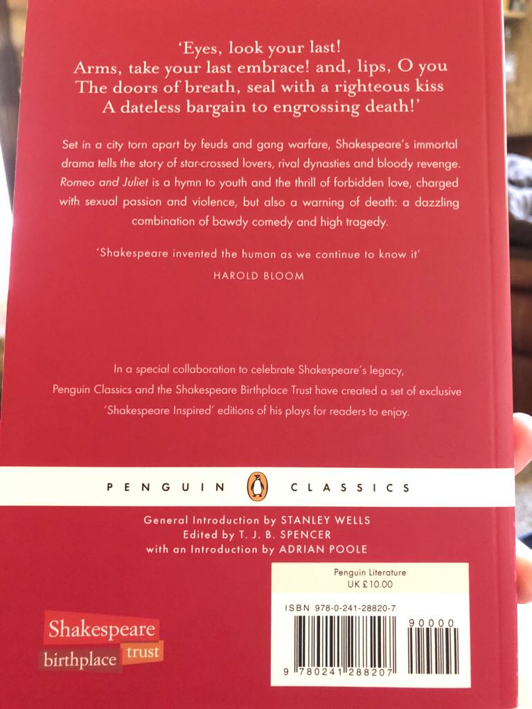 Romeo and Juliet - William Shakespeare book collectible [Barcode 9780241288207] - Main Image 2