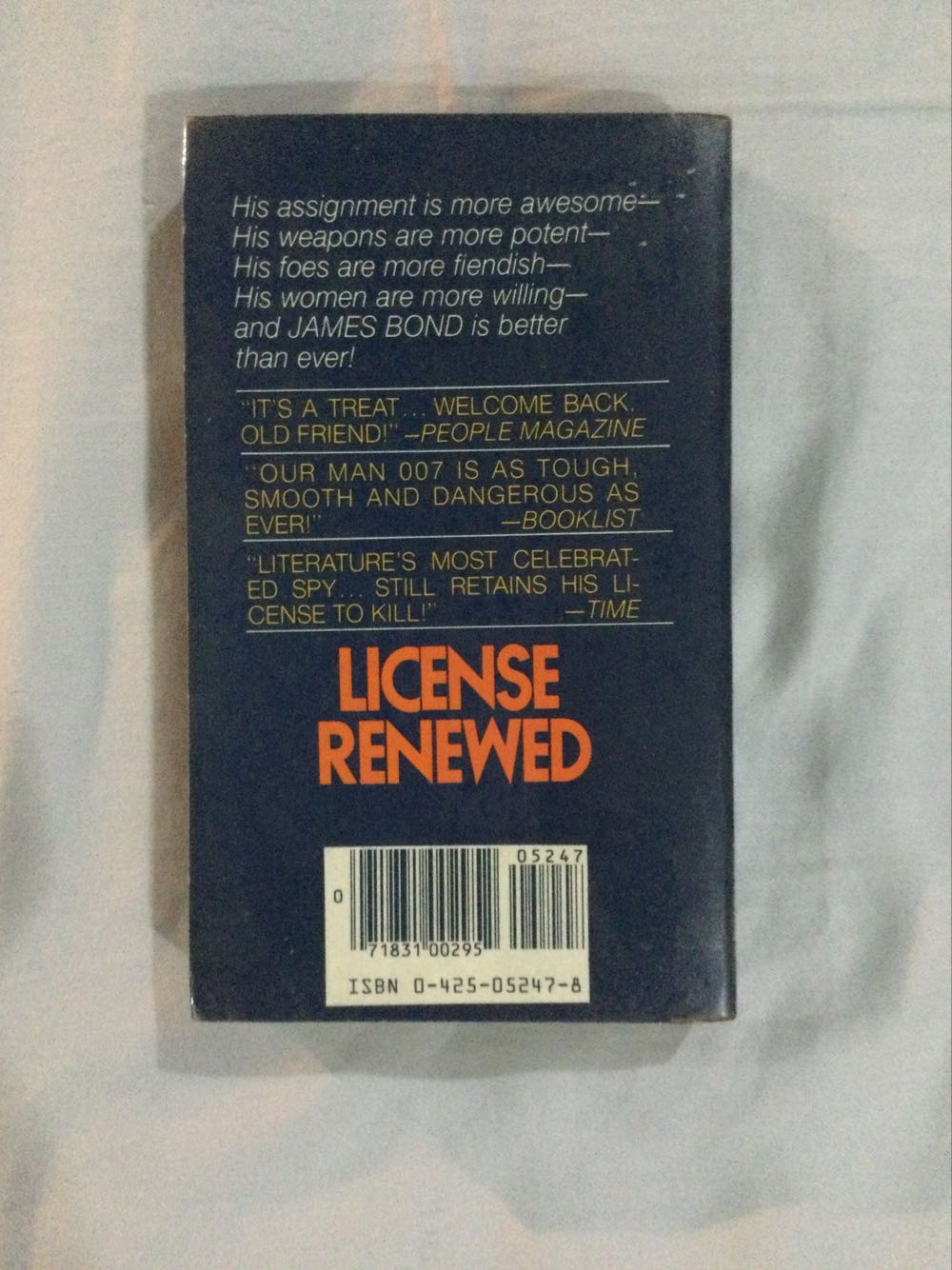 James Bond: License Renewed - John Gardner (Marek - Paperback) book collectible [Barcode 9780425052471] - Main Image 2