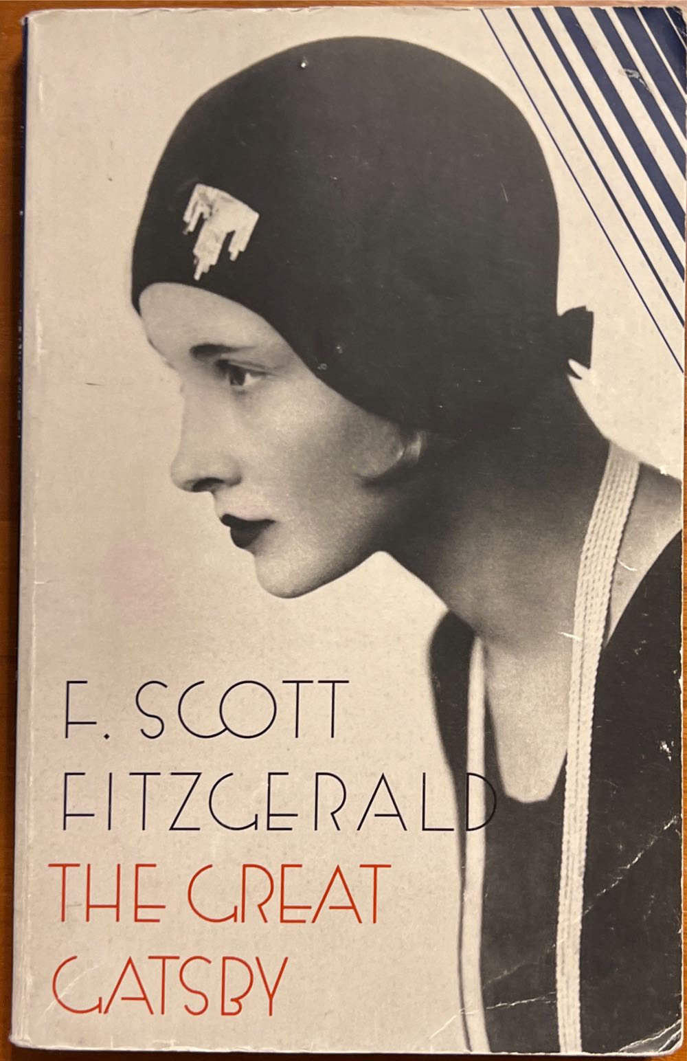 The Great Gatsby - F. Scott Fitzgerald (Scribner - Trade Paperback) book collectible [Barcode 9780743273565] - Main Image 4
