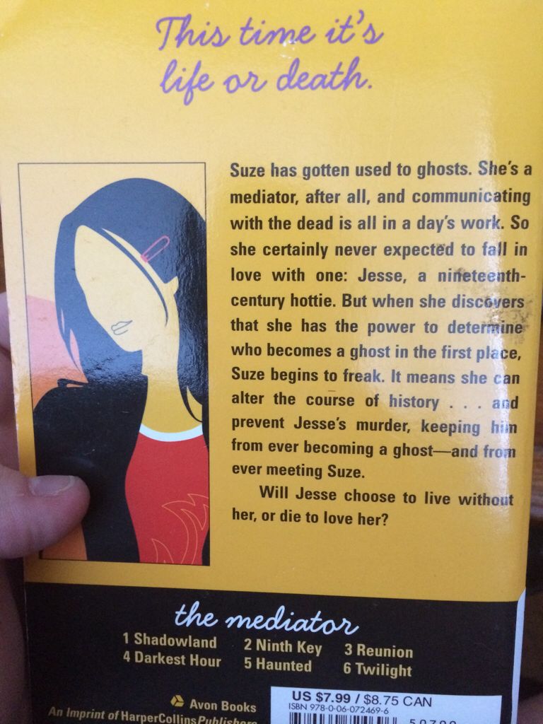 Twilight - Stephenie Meyer (Avon - Paperback) book collectible [Barcode 9780060724696] - Main Image 2