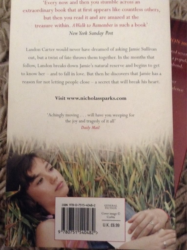 A Walk to Remember - Sparks, Nicholas (Bantam Books - Paperback) book collectible [Barcode 9780751540482] - Main Image 2