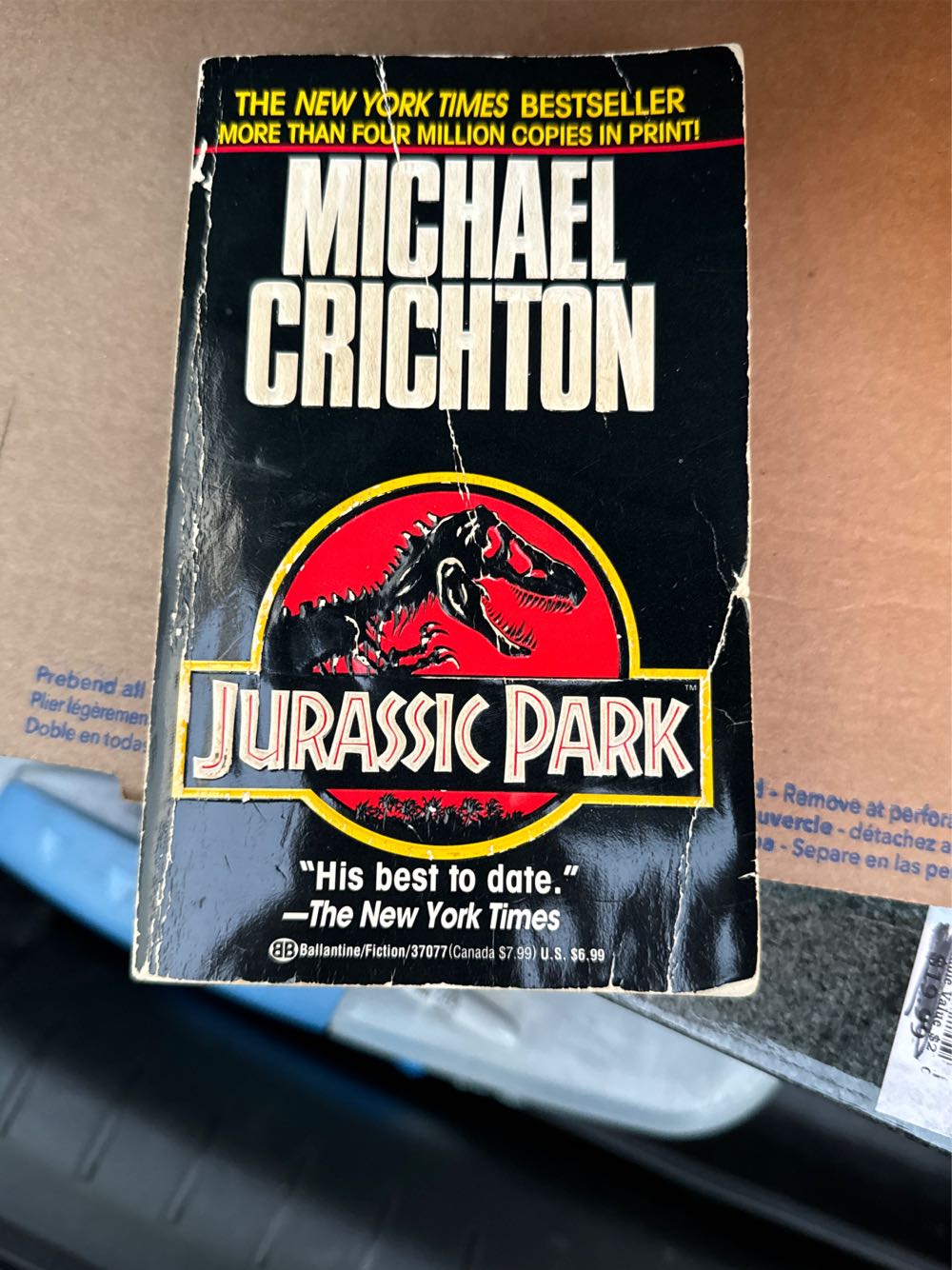 Jurassic Park - Michael Crichton (Ballantine Books - Paperback) book collectible [Barcode 9780345538987] - Main Image 4