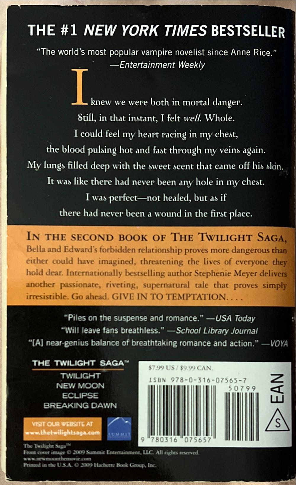 New Moon - Stephenie Meyer (Melissa Lawson - Paperback) book collectible [Barcode 9780316075657] - Main Image 2