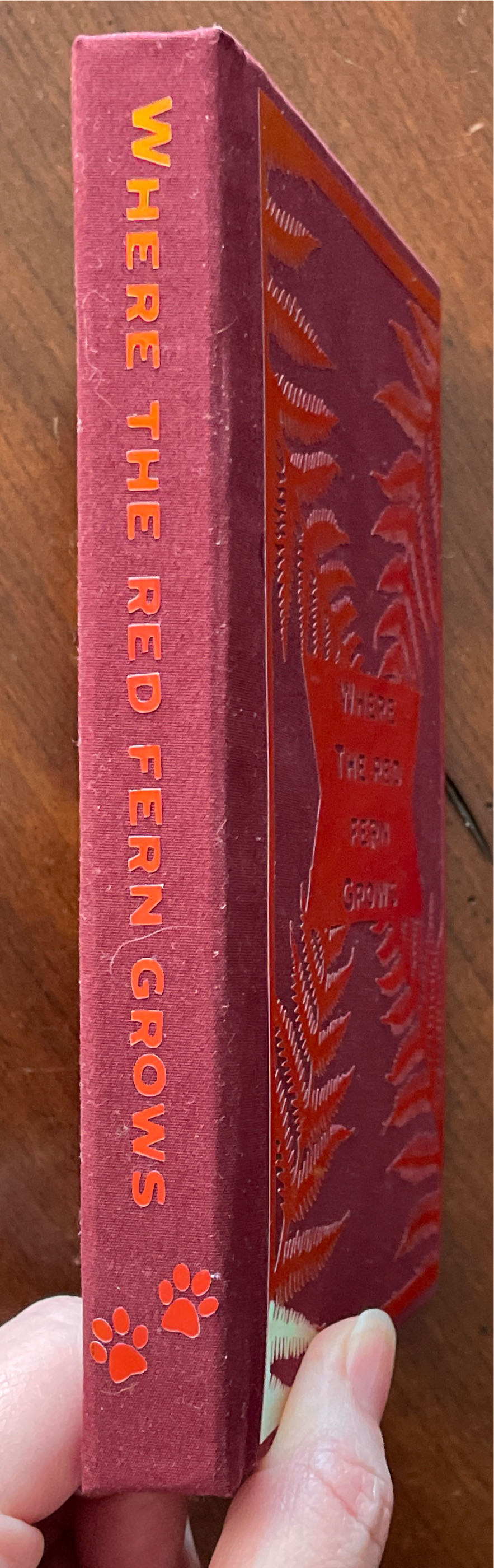 Where the Red Fern Grows - Wilson Rawls (Bantam Books - Paperback) book collectible [Barcode 9780553274295] - Main Image 3