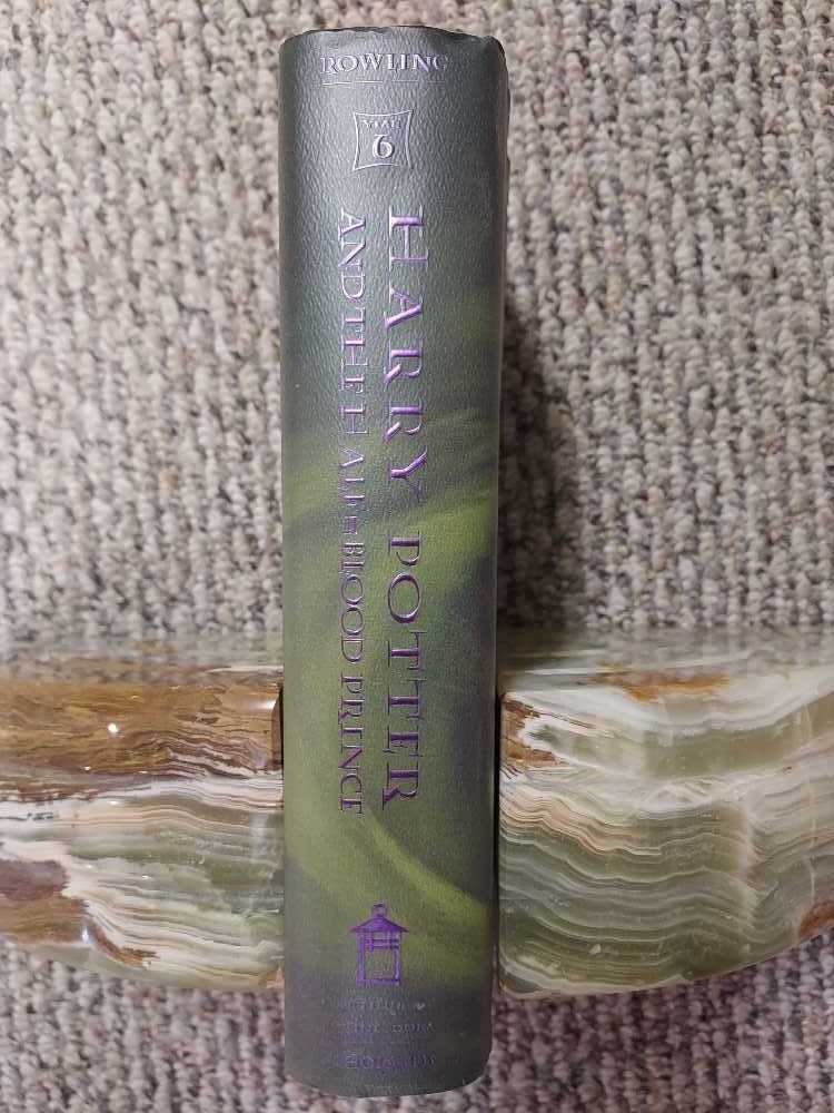 6 Harry Potter and the Half-Blood Prince - J. K. Rowling (Scholastic Inc. - Hardcover) book collectible [Barcode 9781781100325] - Main Image 2
