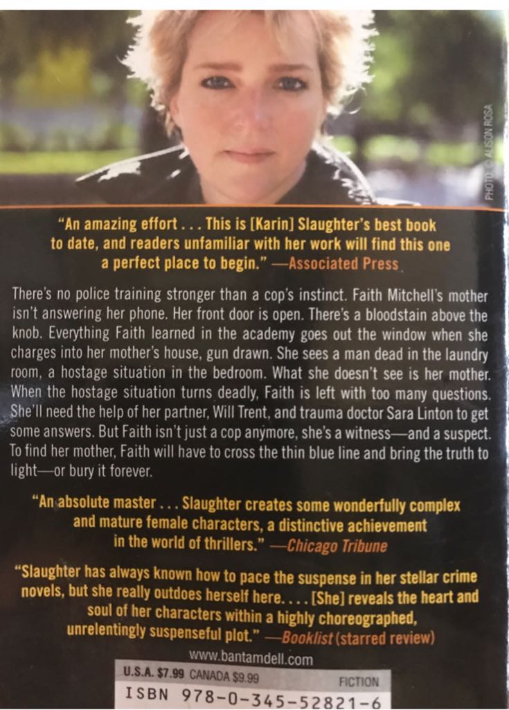 Fallen - Karin Slaughter (A Dell Publishing - Paperback) book collectible [Barcode 9780345528216] - Main Image 2