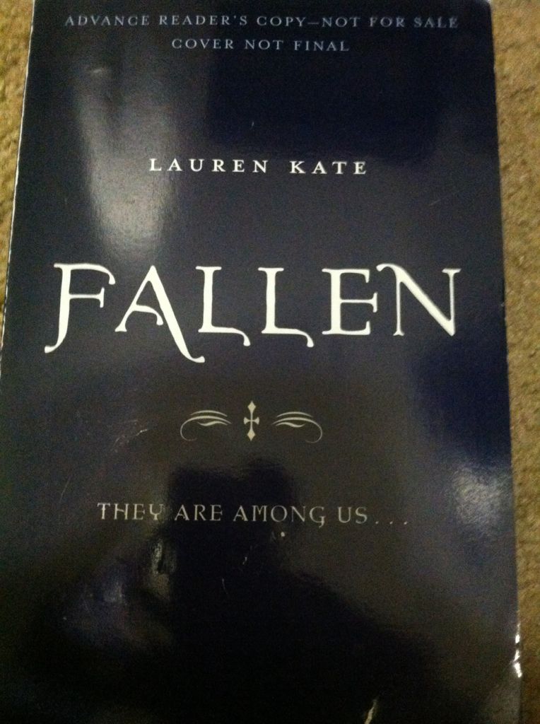 Fallen - Lauren Kate (Random House - Hardcover) book collectible [Barcode 9780385738934] - Main Image 2