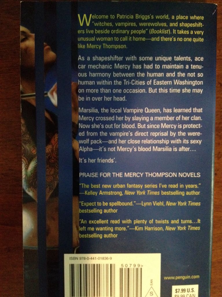 Bone Crossed - Patricia Briggs (ACE Fantasy - Paperback) book collectible [Barcode 9780441018369] - Main Image 2