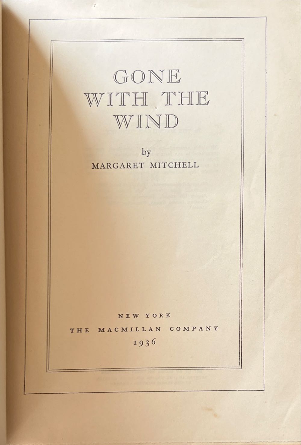 Gone with the Wind - Mitchell, Margaret (Macmillan Company Of Canada Limited - Hardcover) book collectible - Main Image 2