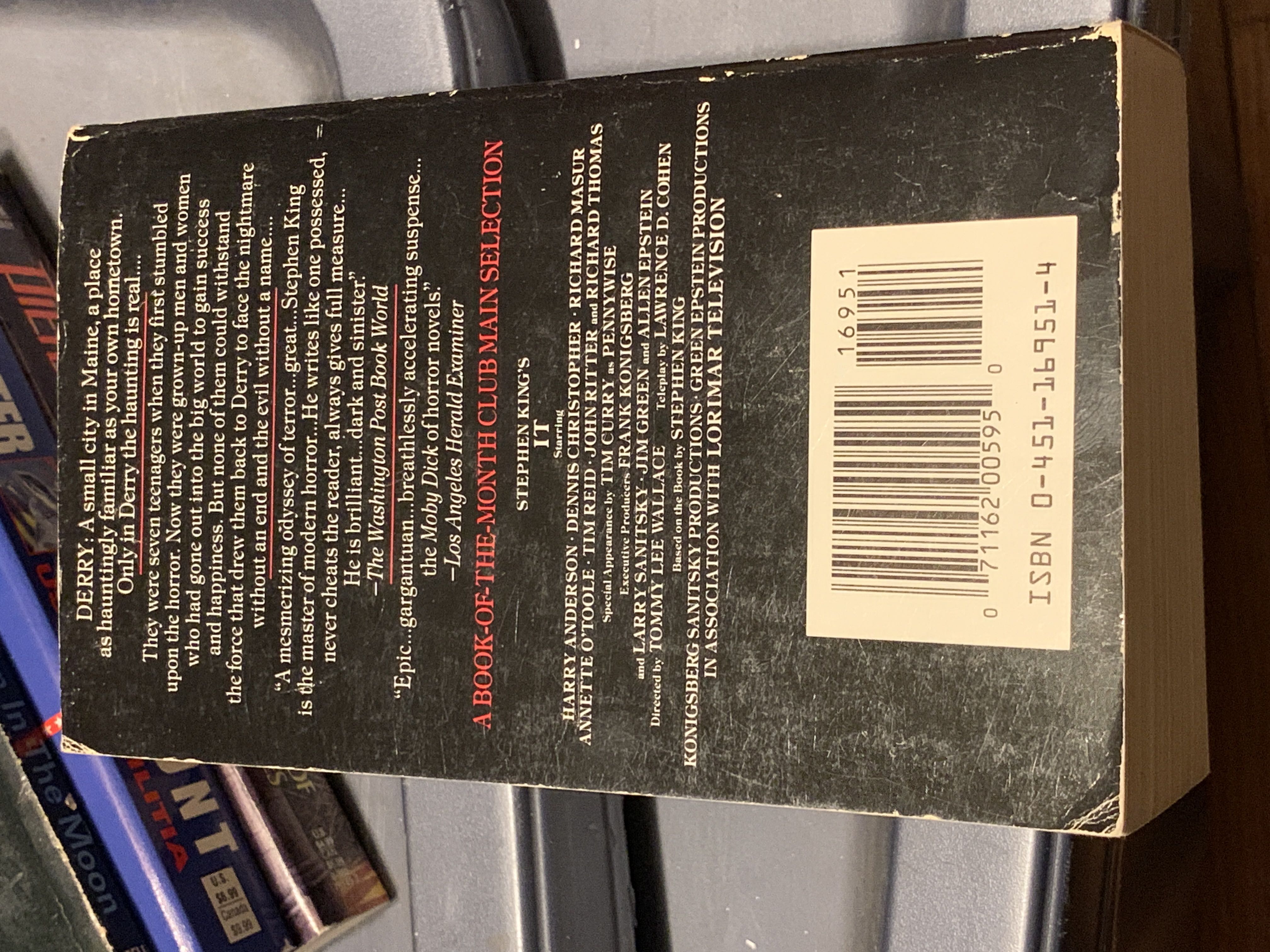 It - Stephen King (Viking - Hardcover) book collectible [Barcode 0451169514] - Main Image 2