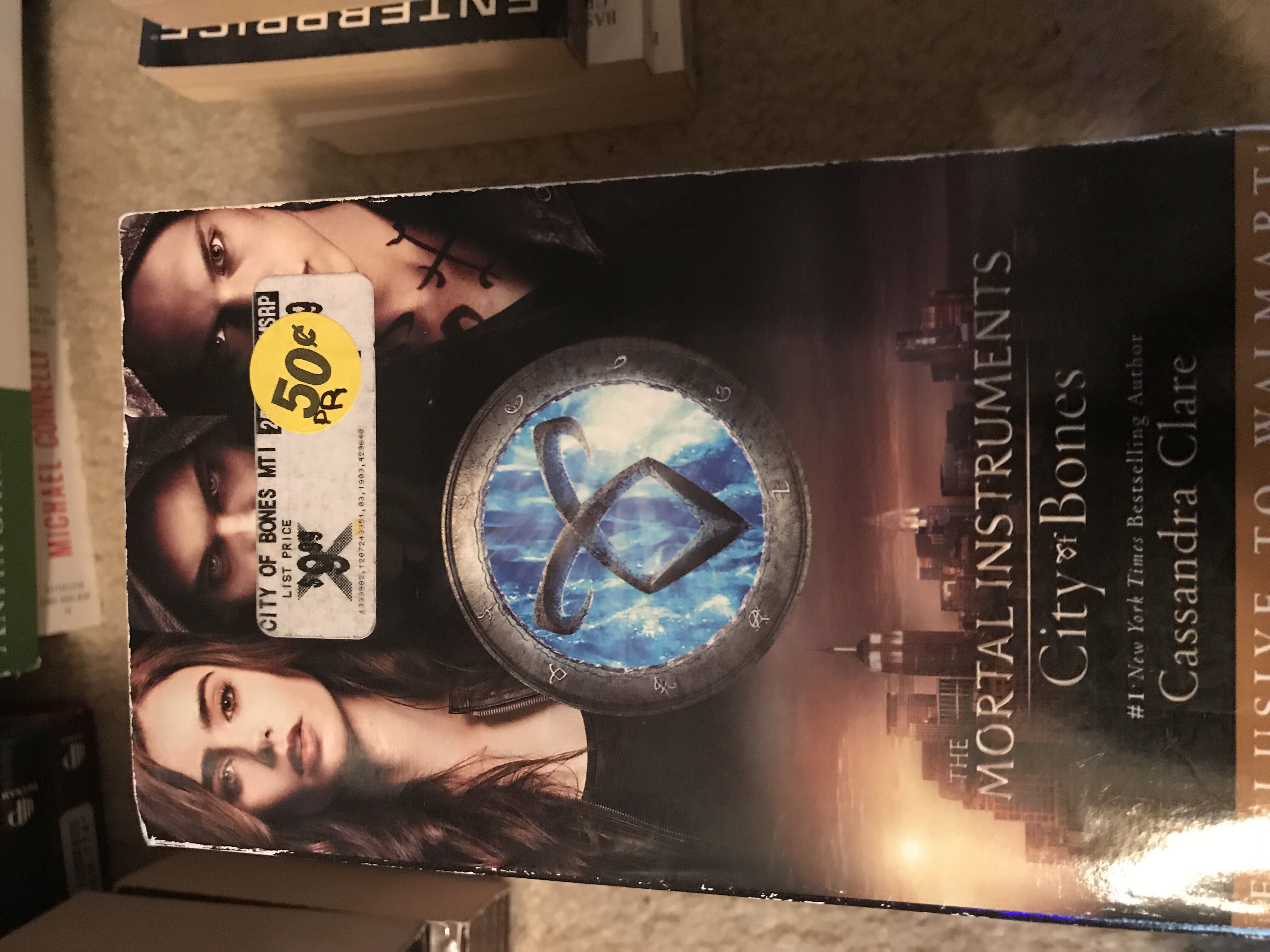 City of Bones - Cassandra Clare (Simon Pulse - Paperback) book collectible [Barcode 9781416955078] - Main Image 3