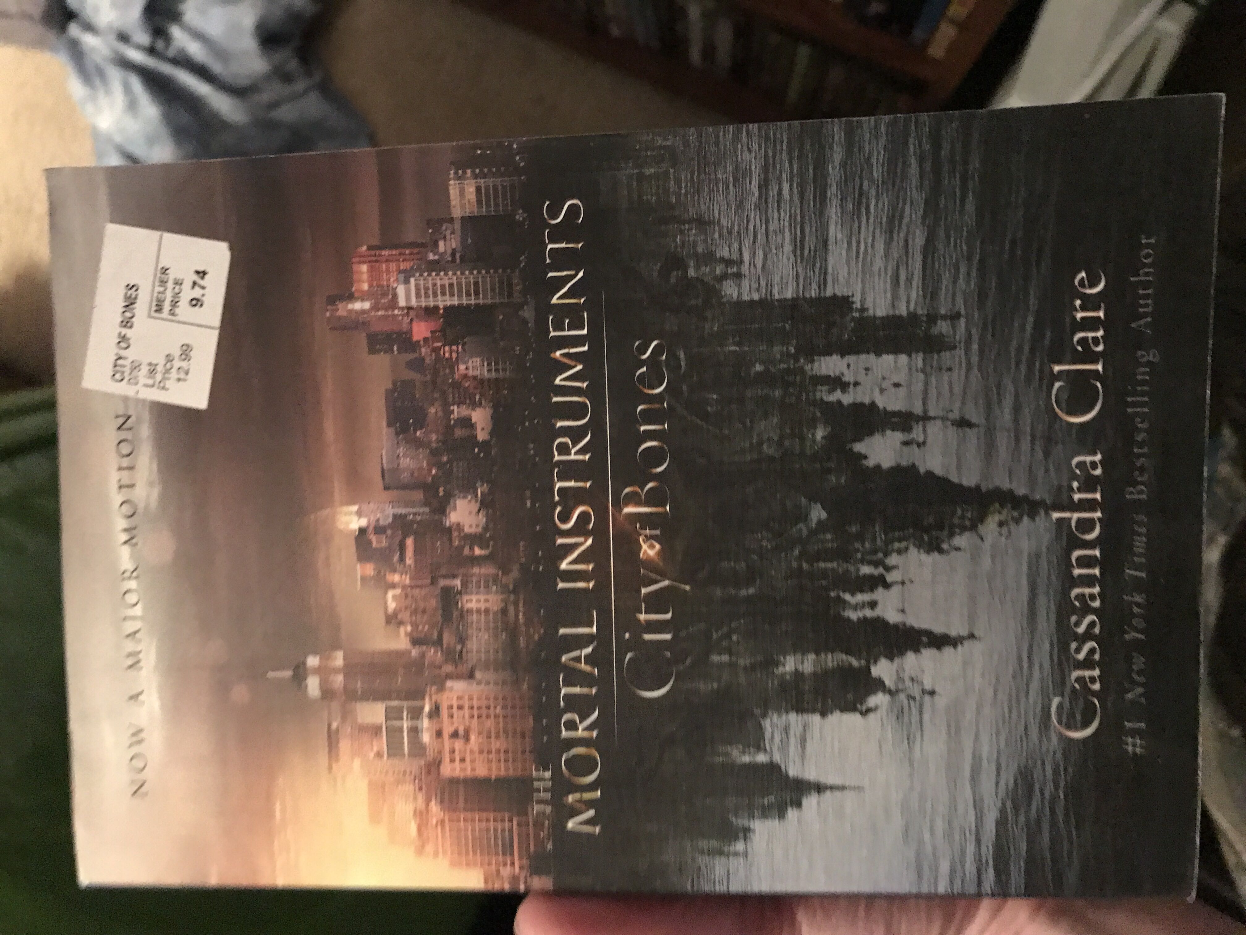 City of Bones - Cassandra Clare (Simon Pulse - Paperback) book collectible [Barcode 9781416955078] - Main Image 4