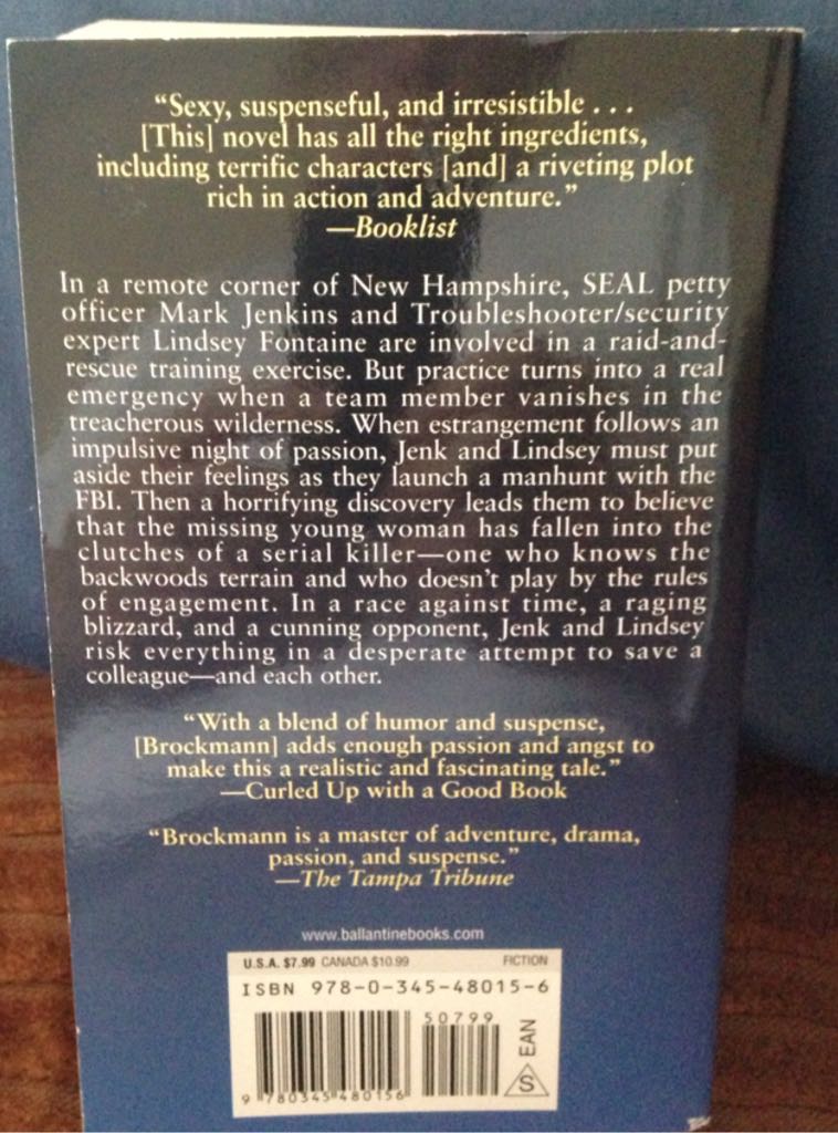 Into the Storm - Suzanne Brockmann (Ballantine Books - Paperback) book collectible [Barcode 9780345480156] - Main Image 2