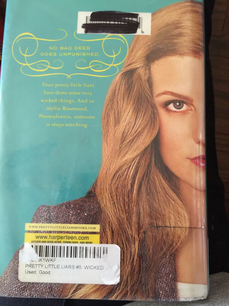 Wicked  book collectible - Main Image 2