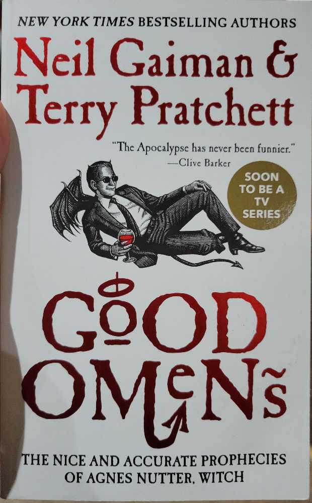 Good Omens - Terry Pratchett (HarperTorch - Paperback) book collectible [Barcode 9780060853983] - Main Image 3