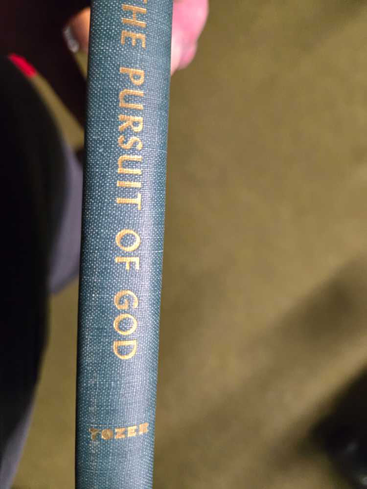 The Pursuit of God - A.W. Tozer (Christian Publications - Hardcover) book collectible [Barcode 9780875095226] - Main Image 3