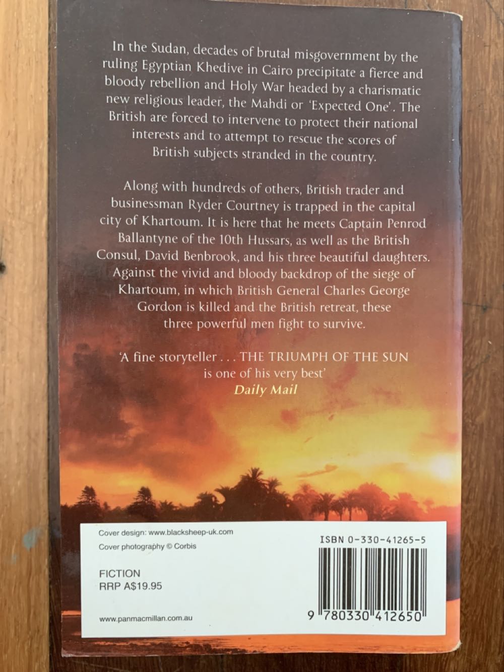 Triumph of the Sun, The - Wilbur Smith (Pan Books - Paperback) book collectible [Barcode 9780330412650] - Main Image 2