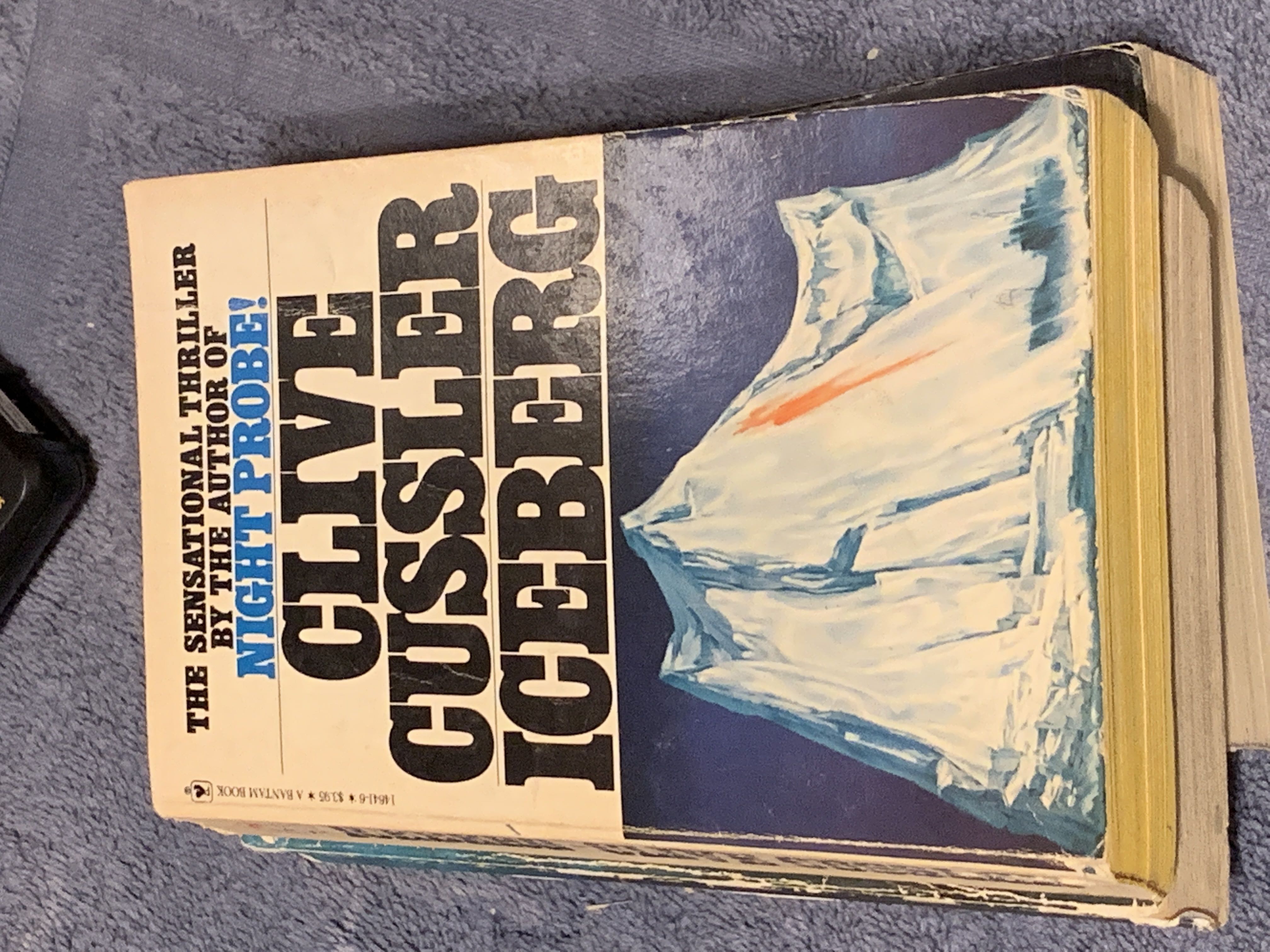 Iceberg - Clive Cussler (Pocket Books - Paperback) book collectible [Barcode 0553146416] - Main Image 2