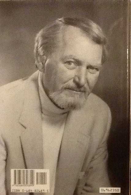 Iceberg - Clive Cussler (Simon & Schuster - Hardcover) book collectible [Barcode 9780684826899] - Main Image 2