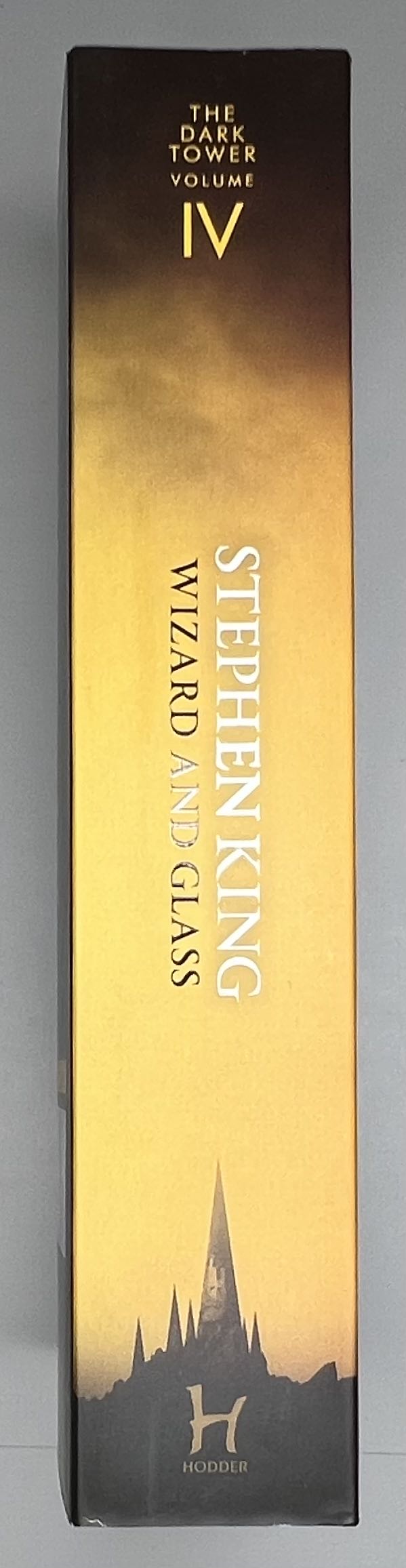 Wizard And Glass - Stephen King (Signet Fiction - Trade Paperback) book collectible [Barcode 9780451210876] - Main Image 3