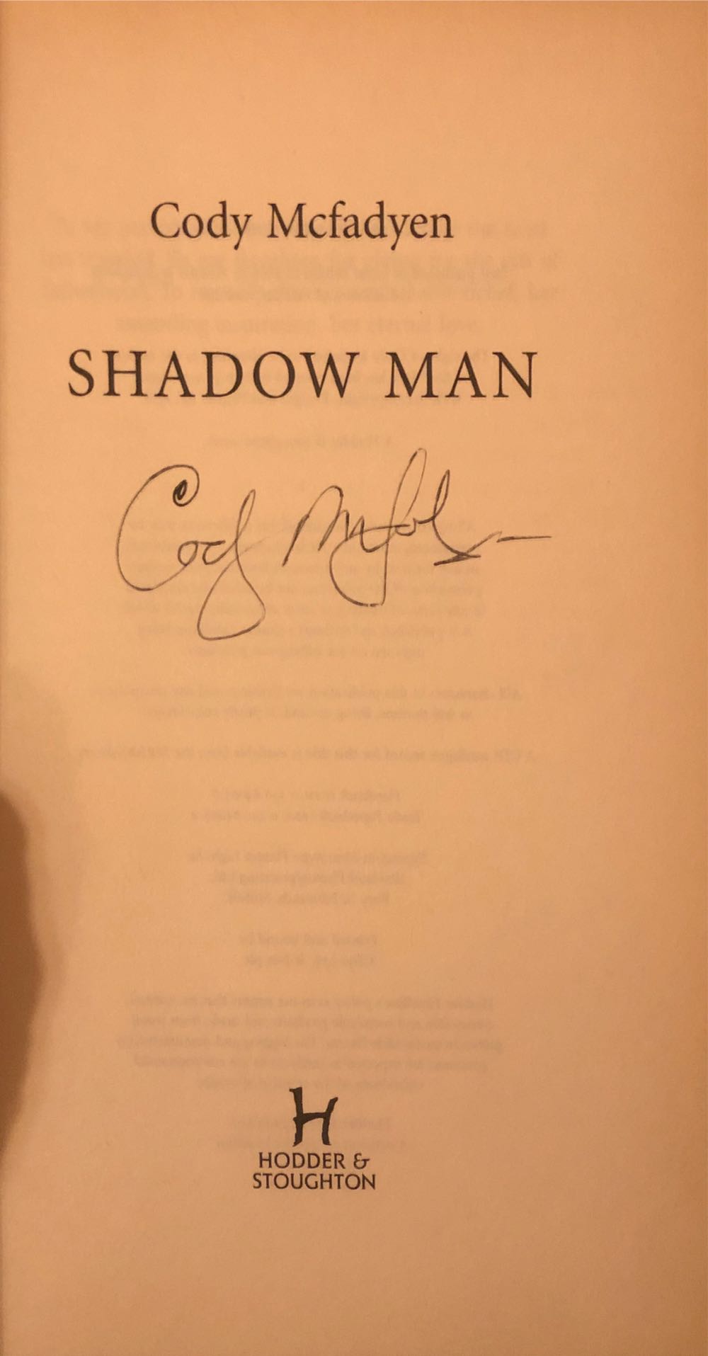 Shadow Man - Cody McFadyen (Hardcover) book collectible [Barcode 9780340840054] - Main Image 2