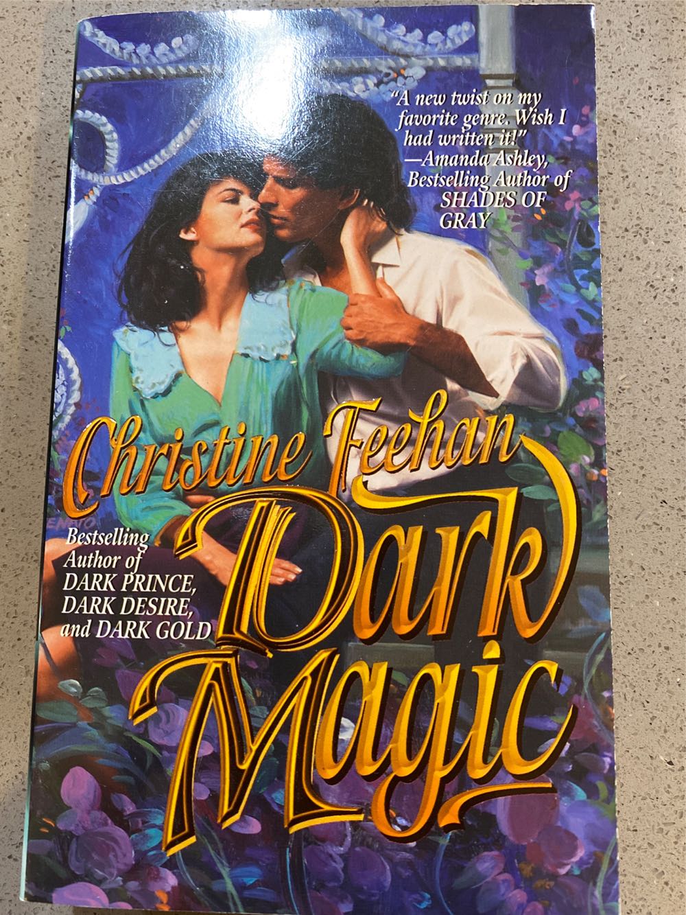 Dark Magic - Christine Feehan (Paperback) book collectible [Barcode 0505523892] - Main Image 2